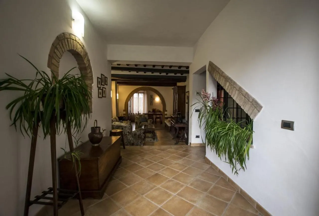 Dimora Tipica Toscana Monticiano