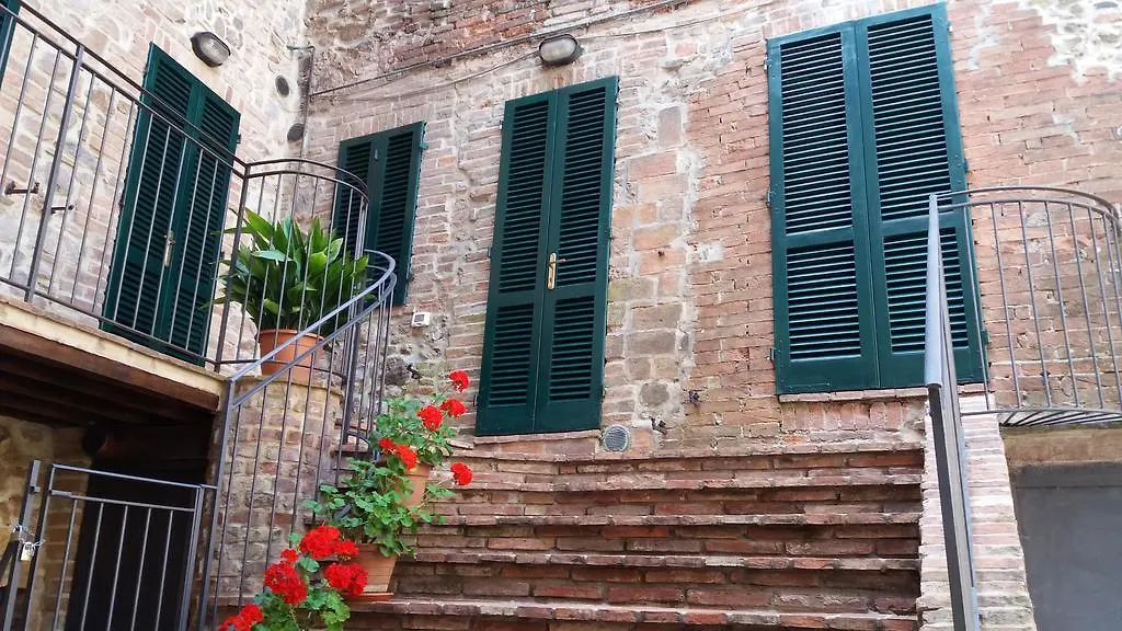 Apartment Dimora Tipica Toscana Monticiano