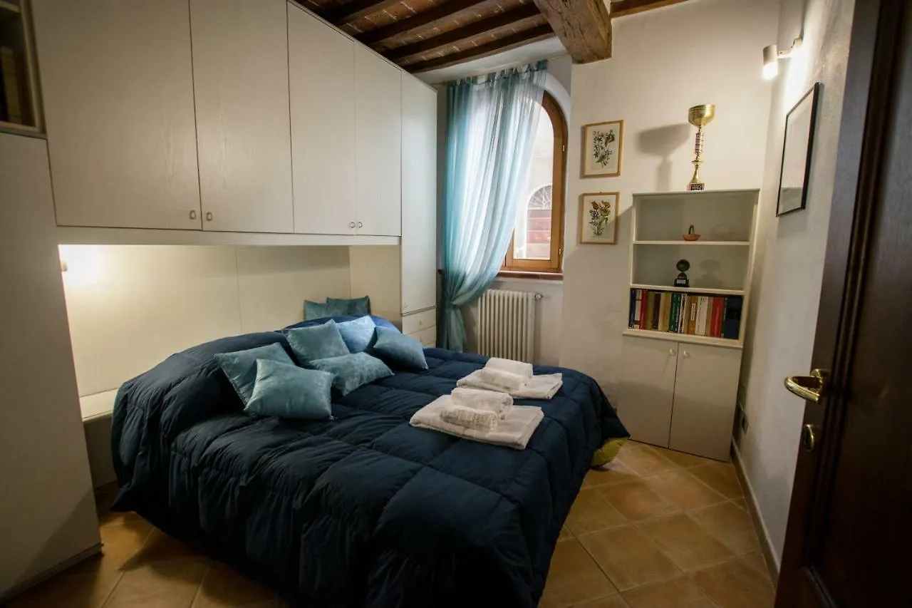 Dimora Tipica Toscana Monticiano Apartment